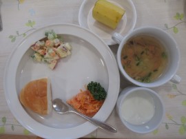 給食の様子