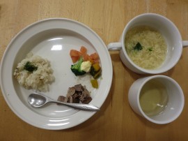 給食の様子