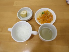 給食の様子