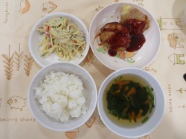 給食の様子