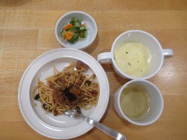 給食の様子