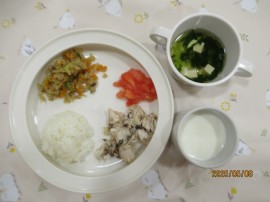 給食の様子