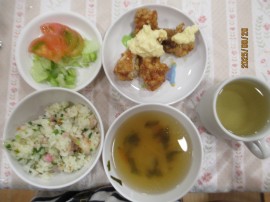 給食の様子