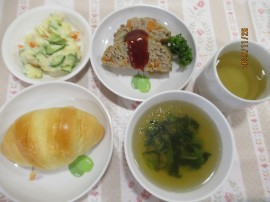 給食の様子